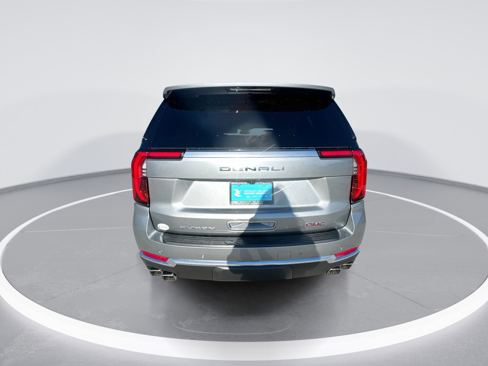 New 2026 GMC Yukon Denali w/ Sun & Power Step Package AWD/4WD image 7