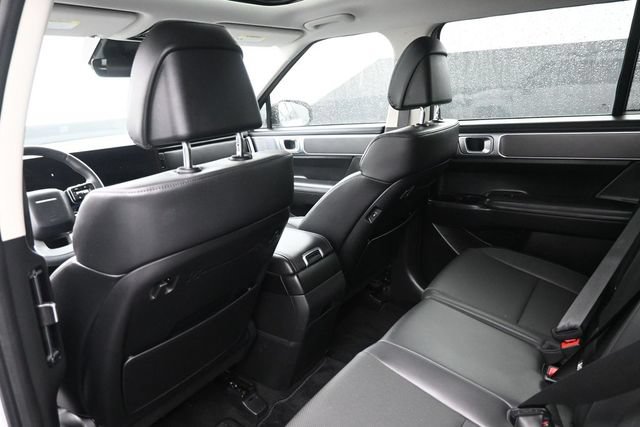 Used 2024 Hyundai Santa Fe XRT AWD/4WD image 2