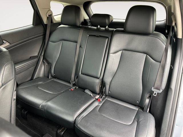 Used 2023 Kia Sportage EX AWD/4WD image 13