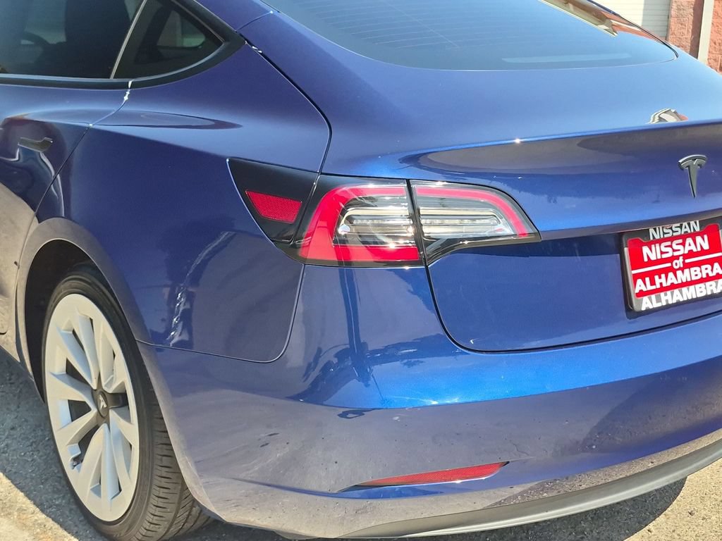 Used 2023 Tesla Model 3 Standard Range RWD image 10