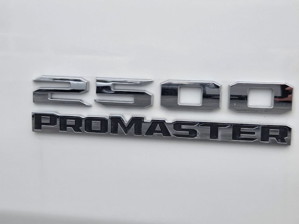 Used 2024 RAM ProMaster 2500 w/ Convenience Group FWD image 26
