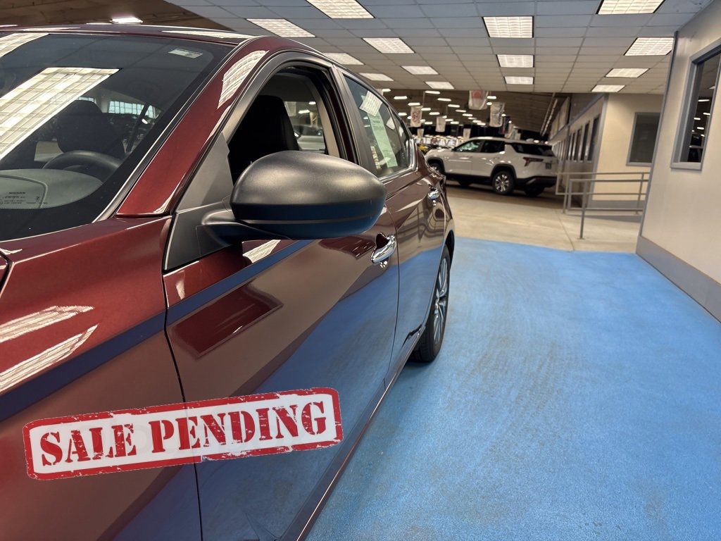 Used 2024 Nissan Altima 2.5 SV image 15