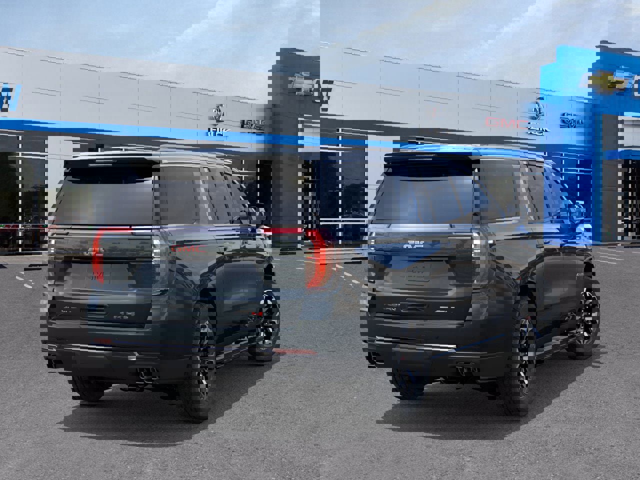 New 2026 GMC Yukon XL AT4 Ultimate w/ LPO, Floor Liner Package image 28