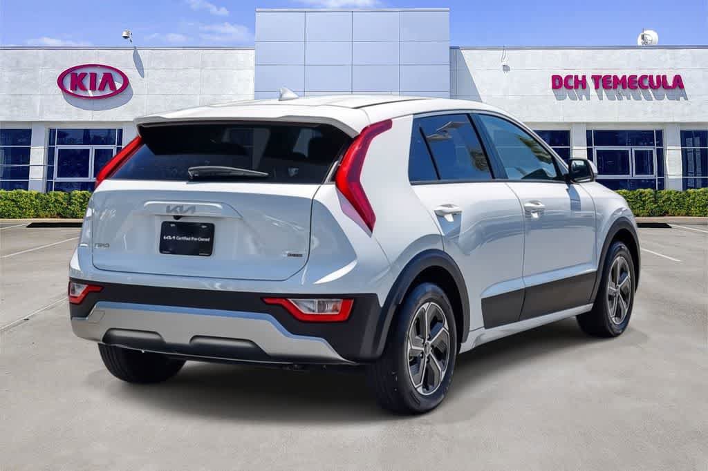 Certified 2023 Kia Niro LX FWD image 4