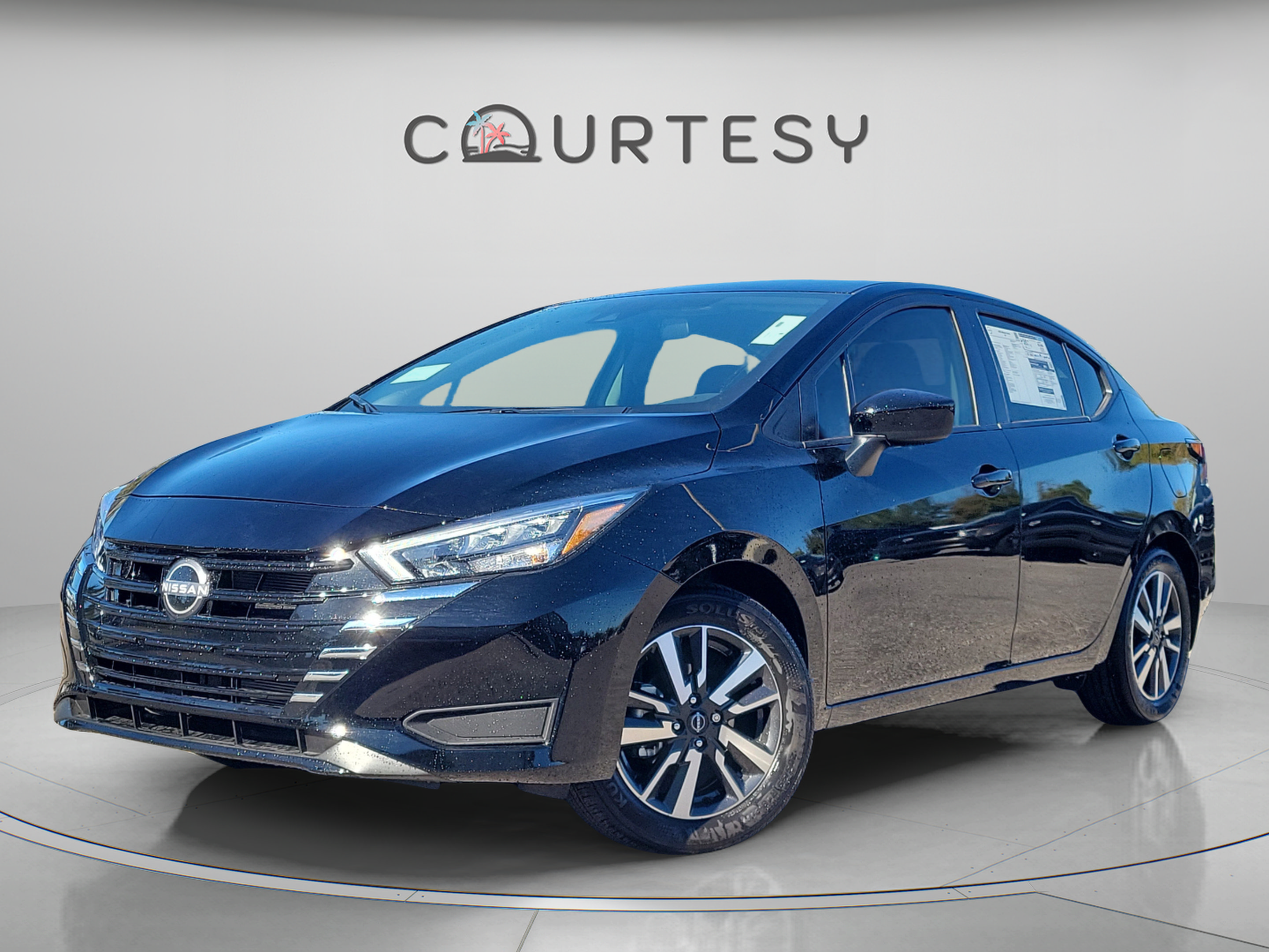 New 2025 Nissan Versa SV w/ Trunk Package