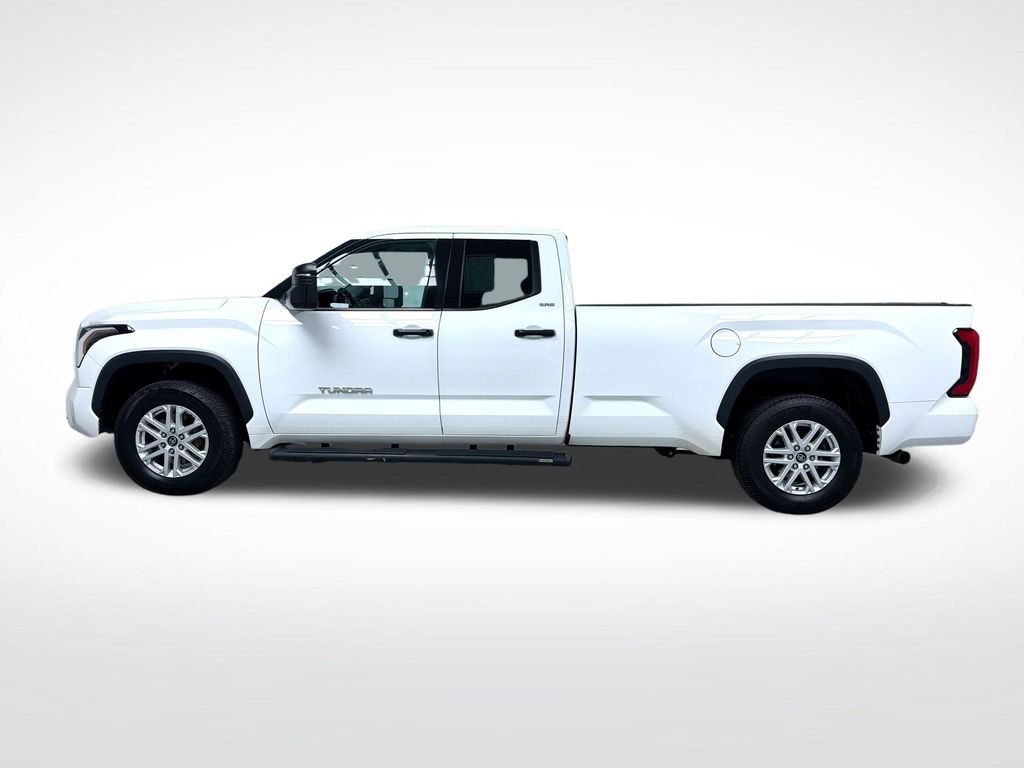Certified 2022 Toyota Tundra SR5 w/ SR5 Convenience Package AWD/4WD image 4