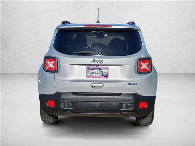 Used 2021 Jeep Renegade Latitude w/ Sun & Sound Group FWD image 7