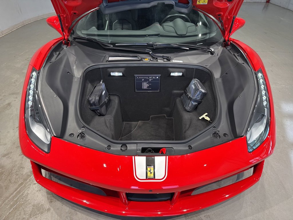 Used 2018 Ferrari 488 Spider image 51