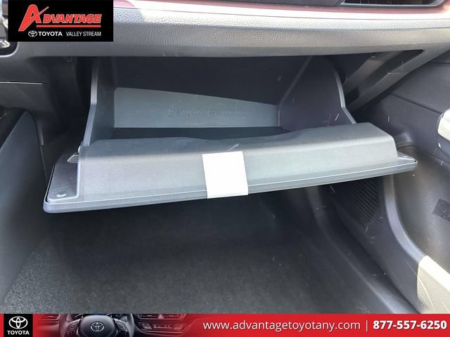 Used 2025 Toyota Prius Plug-In Hybrid FWD image 39