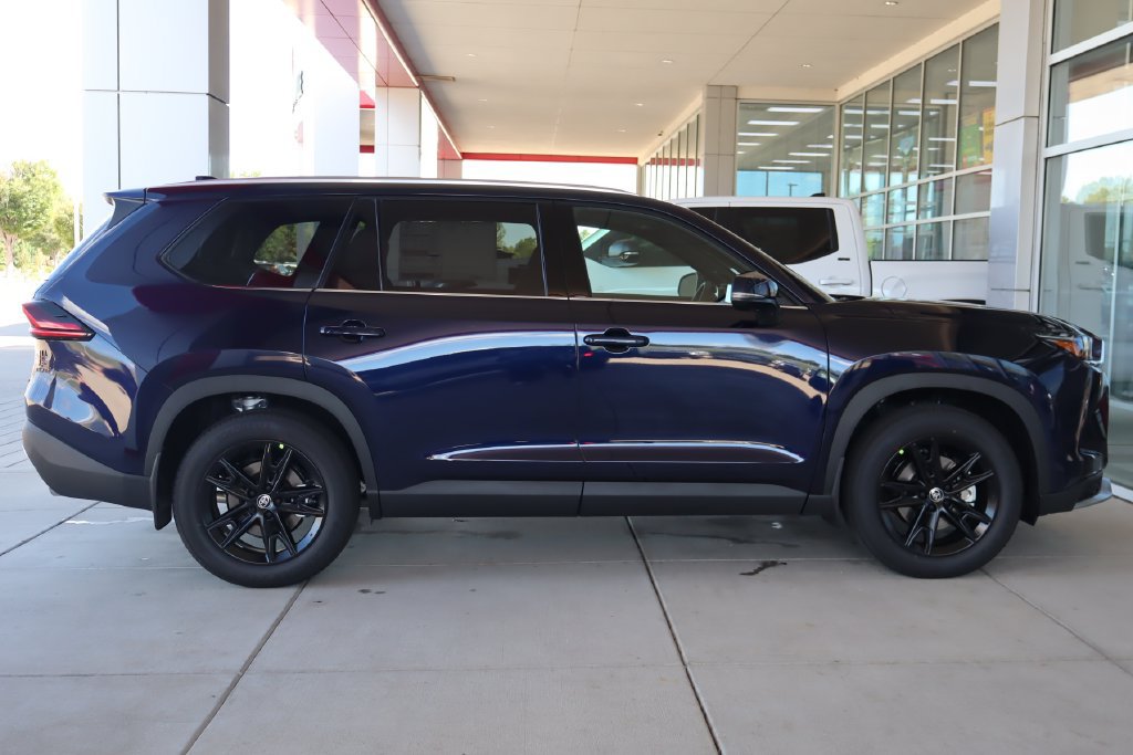 New 2026 Toyota Grand Highlander AWD Hybrid image 12