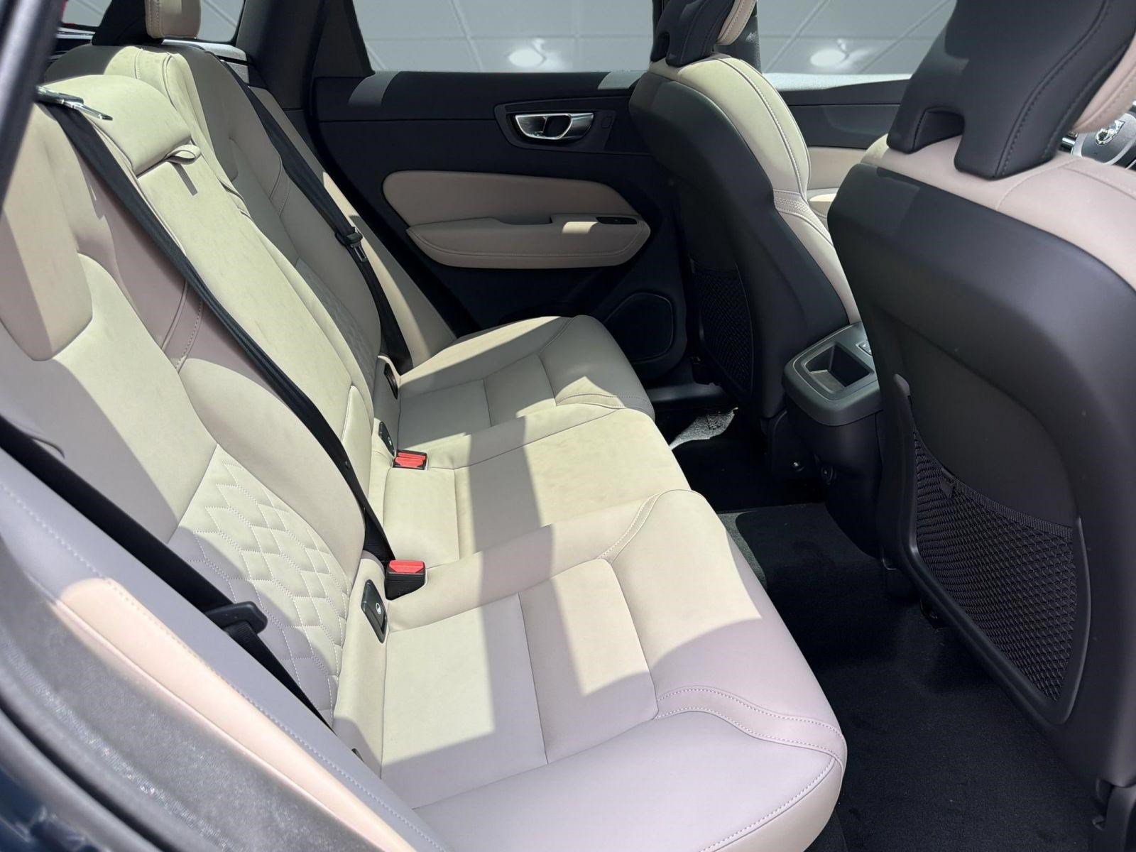 New 2026 Volvo XC60 B5 Plus w/ Climate Package AWD/4WD image 30