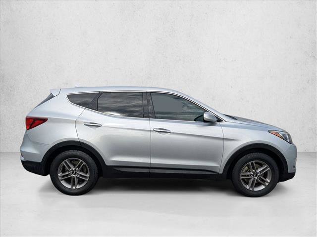 Used 2017 Hyundai Santa Fe Sport image 4