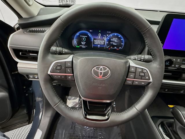 Used 2024 Toyota Grand Highlander Limited image 11