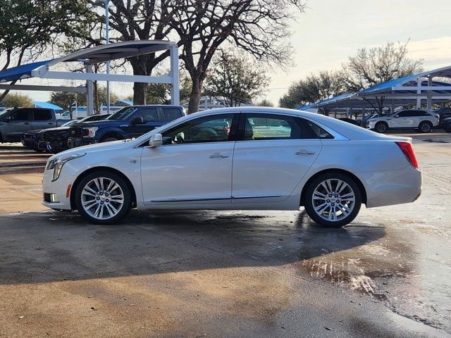 Used 2018 Cadillac XTS Luxury image 12