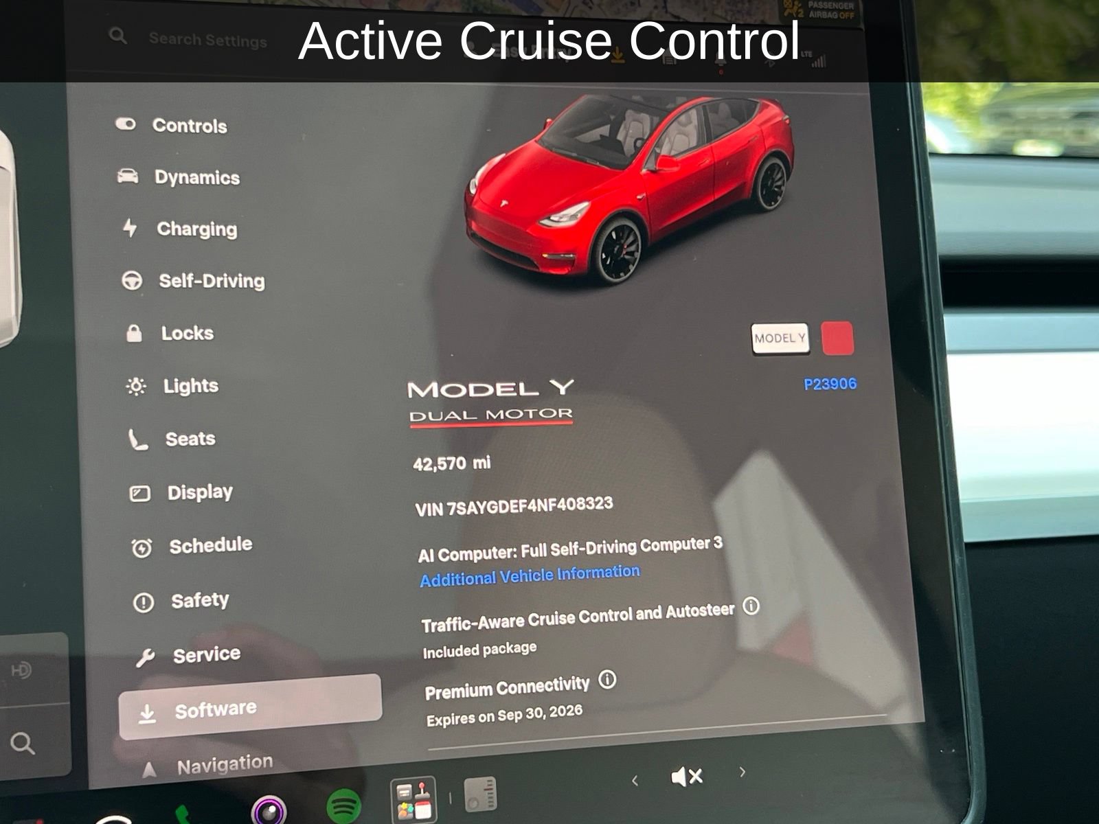 Used 2022 Tesla Model Y Performance AWD/4WD image 3