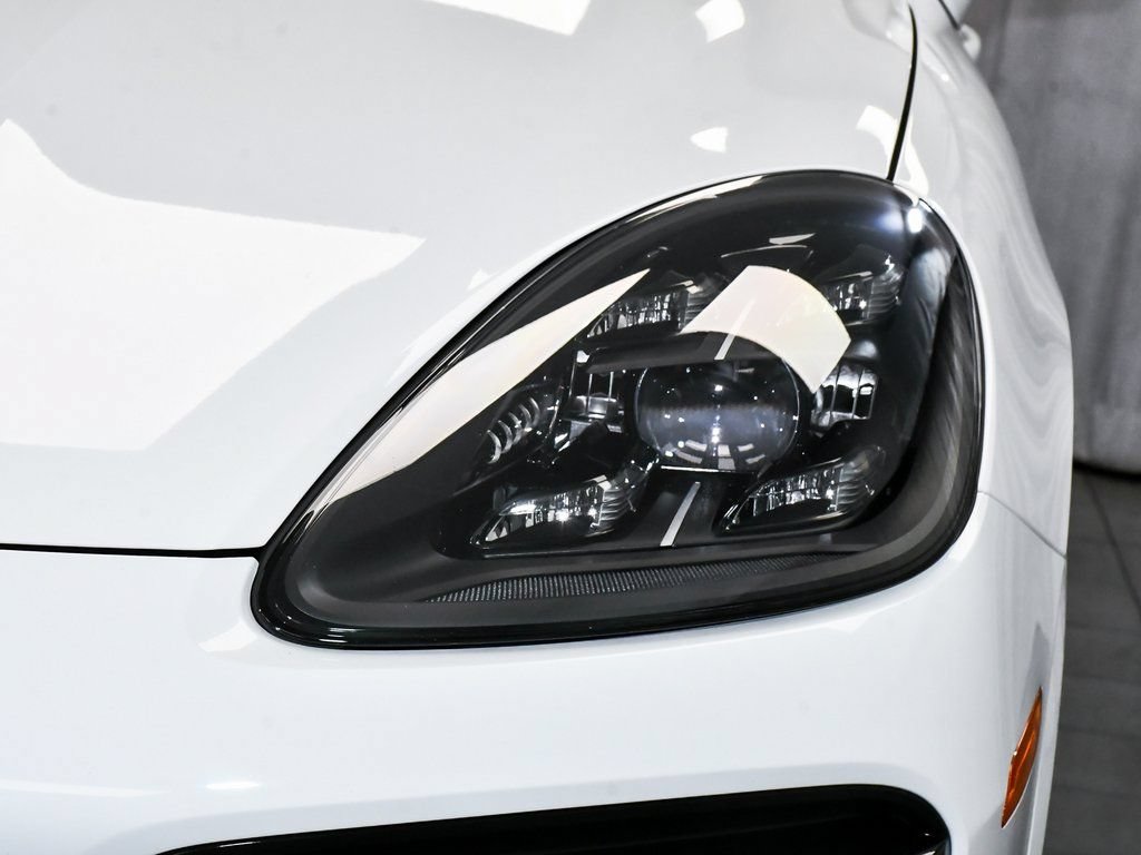 Used 2023 Porsche Cayenne Turbo S AWD/4WD image 82