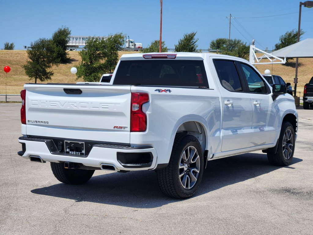Used 2021 Chevrolet Silverado 1500 RST AWD/4WD image 5