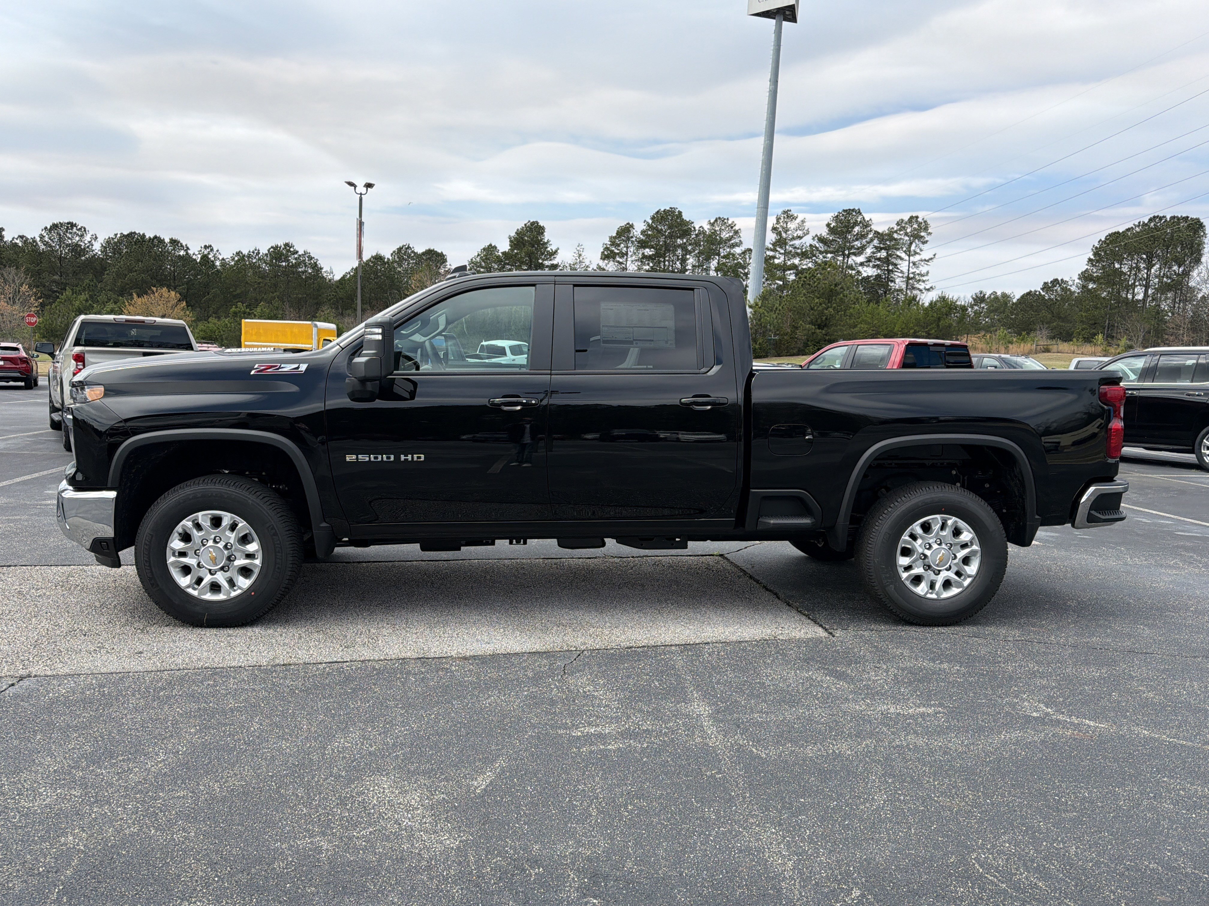 New 2026 Chevrolet Silverado 2500 LT image 8