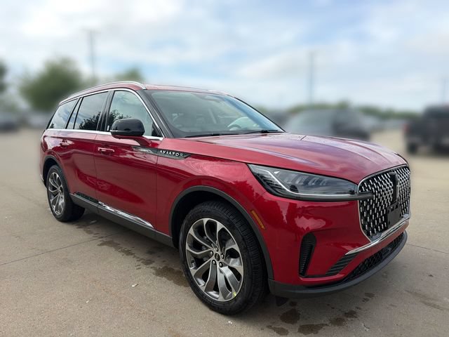 New 2026 Lincoln Aviator Reserve AWD/4WD image 3