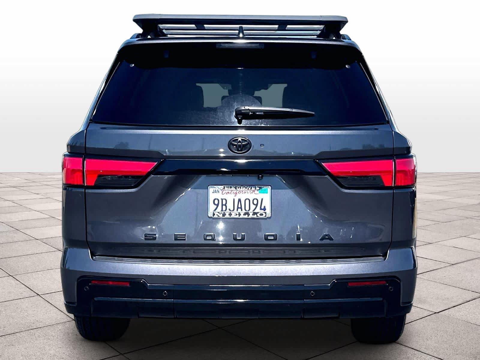 Used 2024 Toyota Sequoia Platinum AWD/4WD image 8