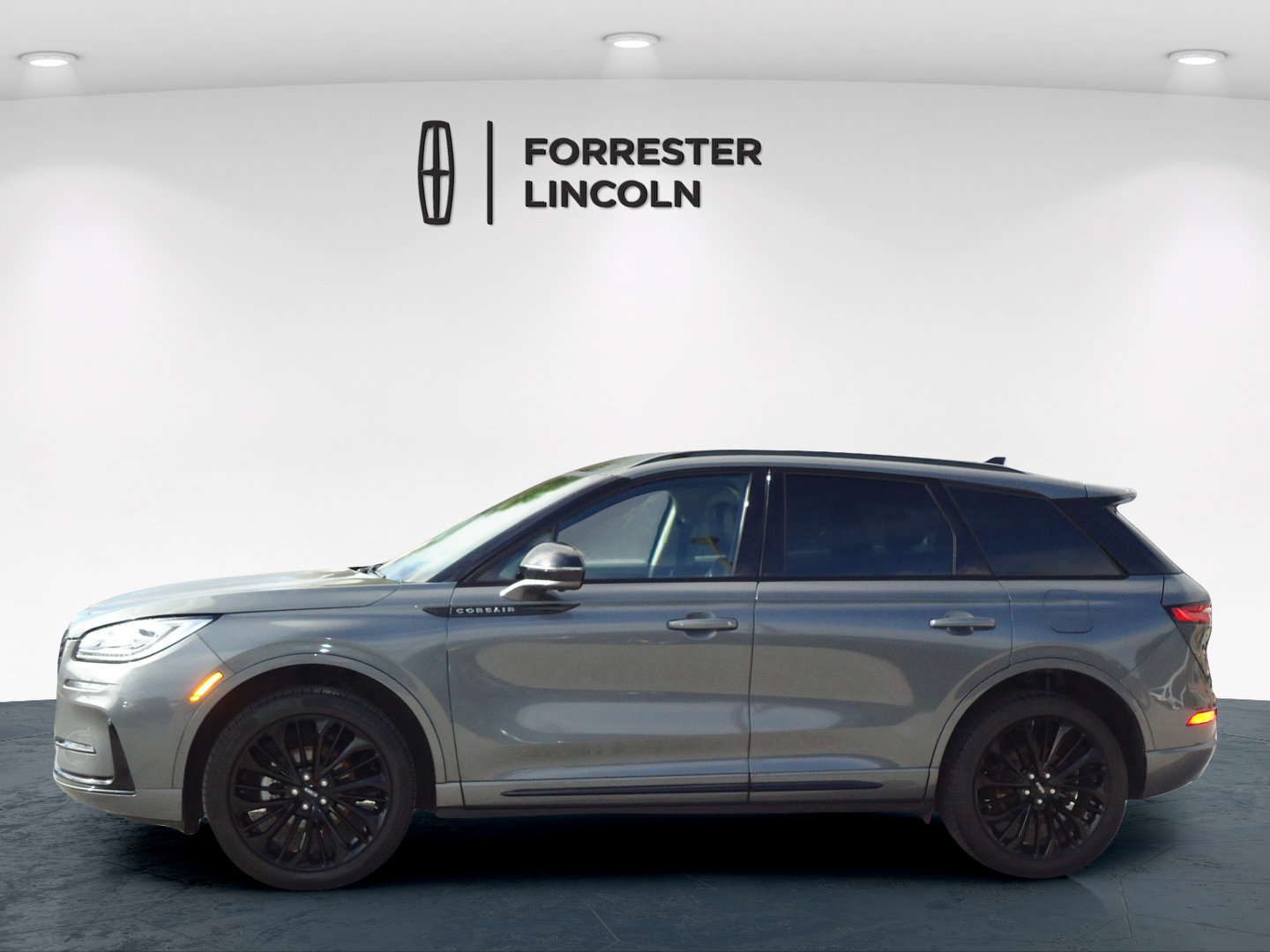Used 2023 Lincoln Corsair Reserve w/ Equipment Group 201A AWD/4WD image 6