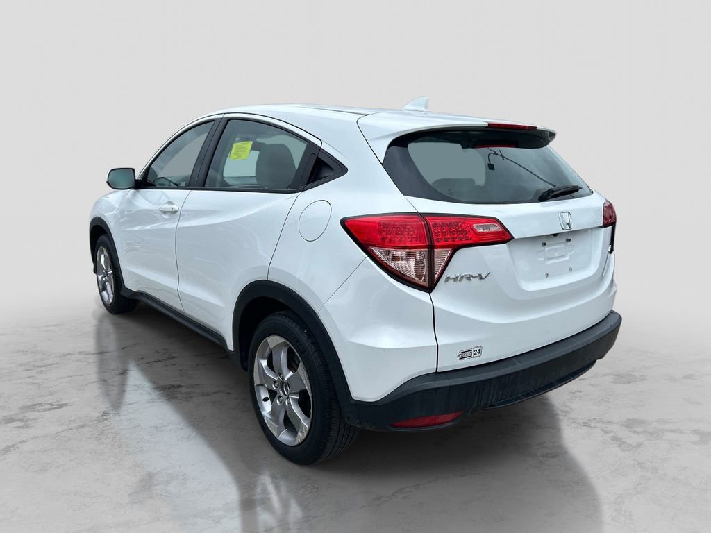 Used 2018 Honda HR-V LX image 7