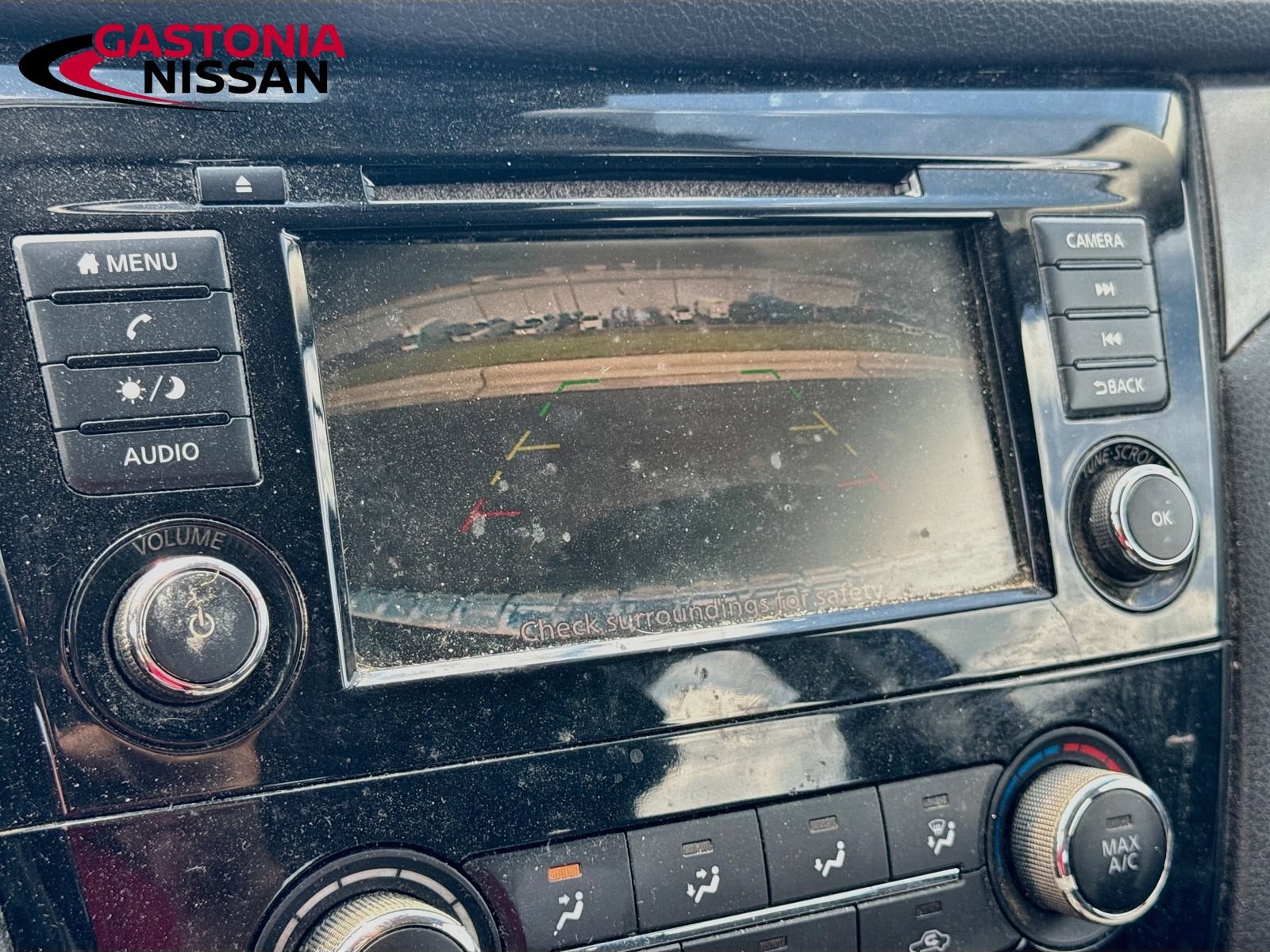 Used 2020 Nissan Rogue Sport S FWD image 17