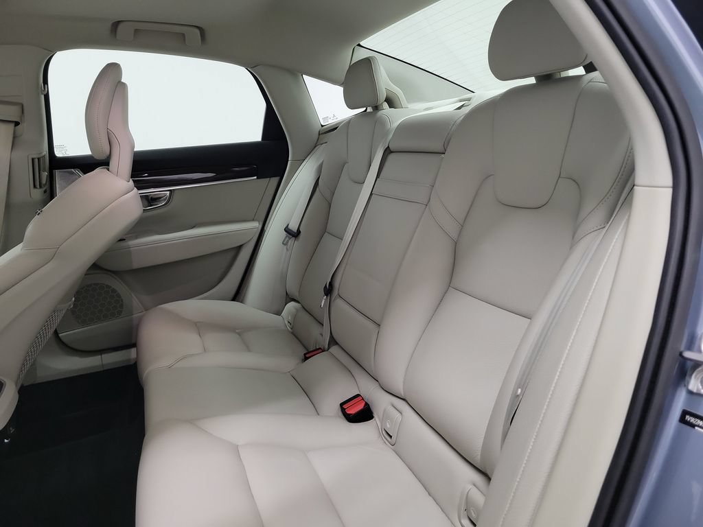 Used 2017 Volvo S90 T6 Momentum w/ Vision Package AWD/4WD image 26