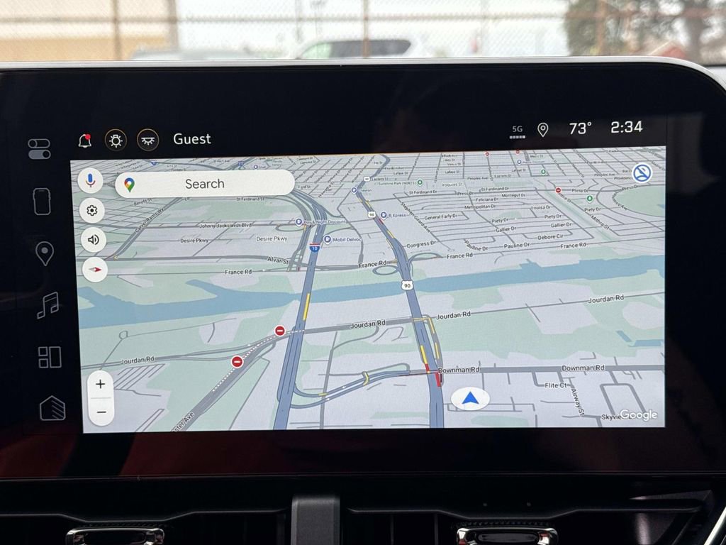 New 2026 Chevrolet Equinox RS w/ Convenience Package III FWD image 26