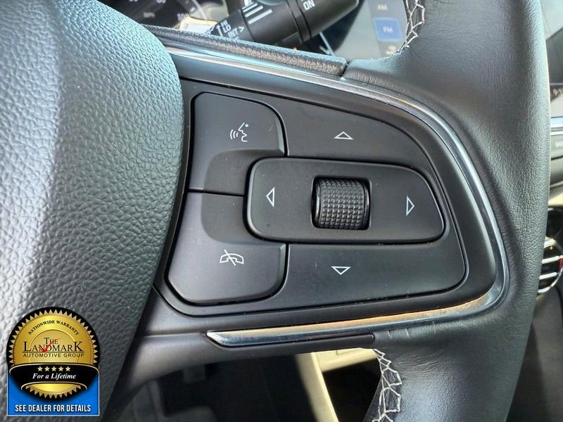 Used 2023 Buick Encore GX Essence w/ Experience Buick Package image 11