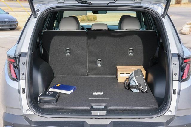 New 2026 Hyundai Tucson Limited w/ Tow & Go Package image 8