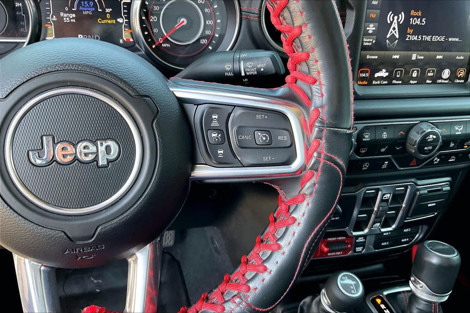 Used 2020 Jeep Gladiator Rubicon AWD/4WD image 24