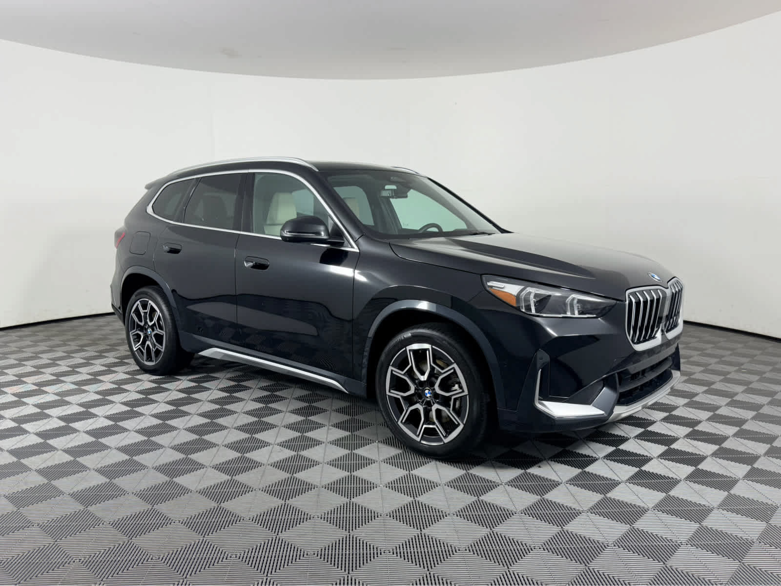 Used 2025 BMW X1 xDrive28i w/ Premium Package