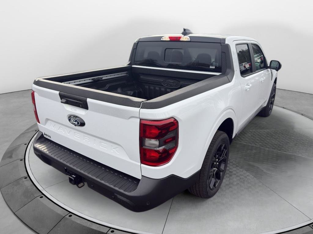 New 2026 Ford Maverick Lariat w/ Black Appearance Package image 3