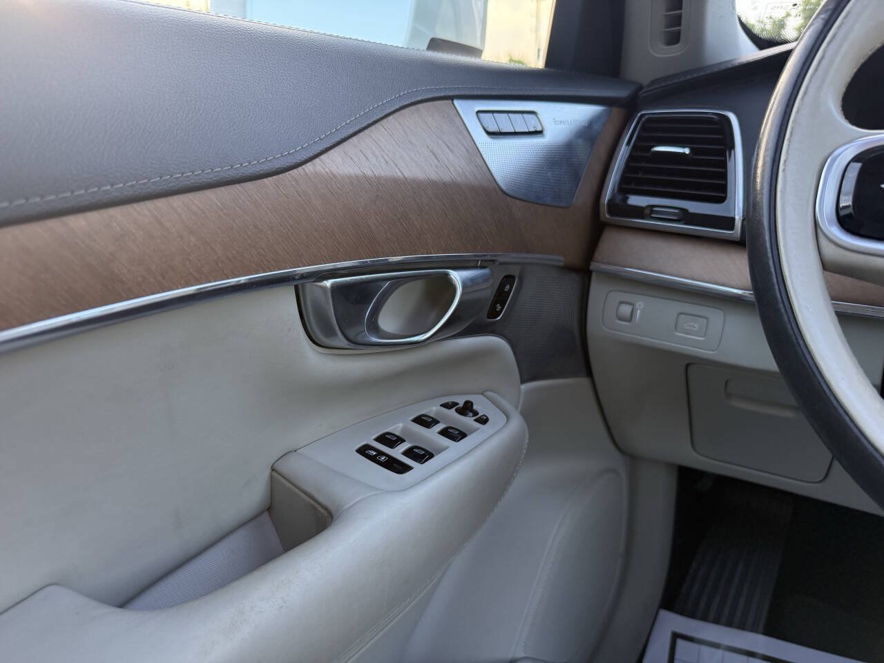 Used 2018 Volvo XC90 T6 Inscription w/ Convenience Package AWD/4WD image 31