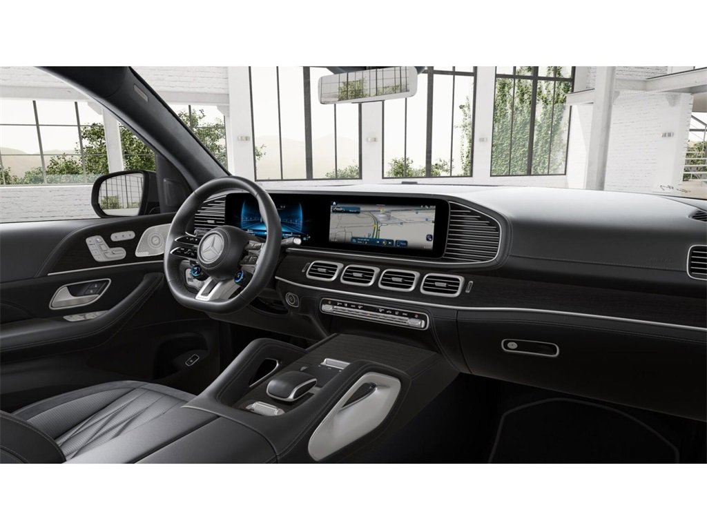 New 2025 Mercedes-Benz GLS 63 AMG 4MATIC image 6