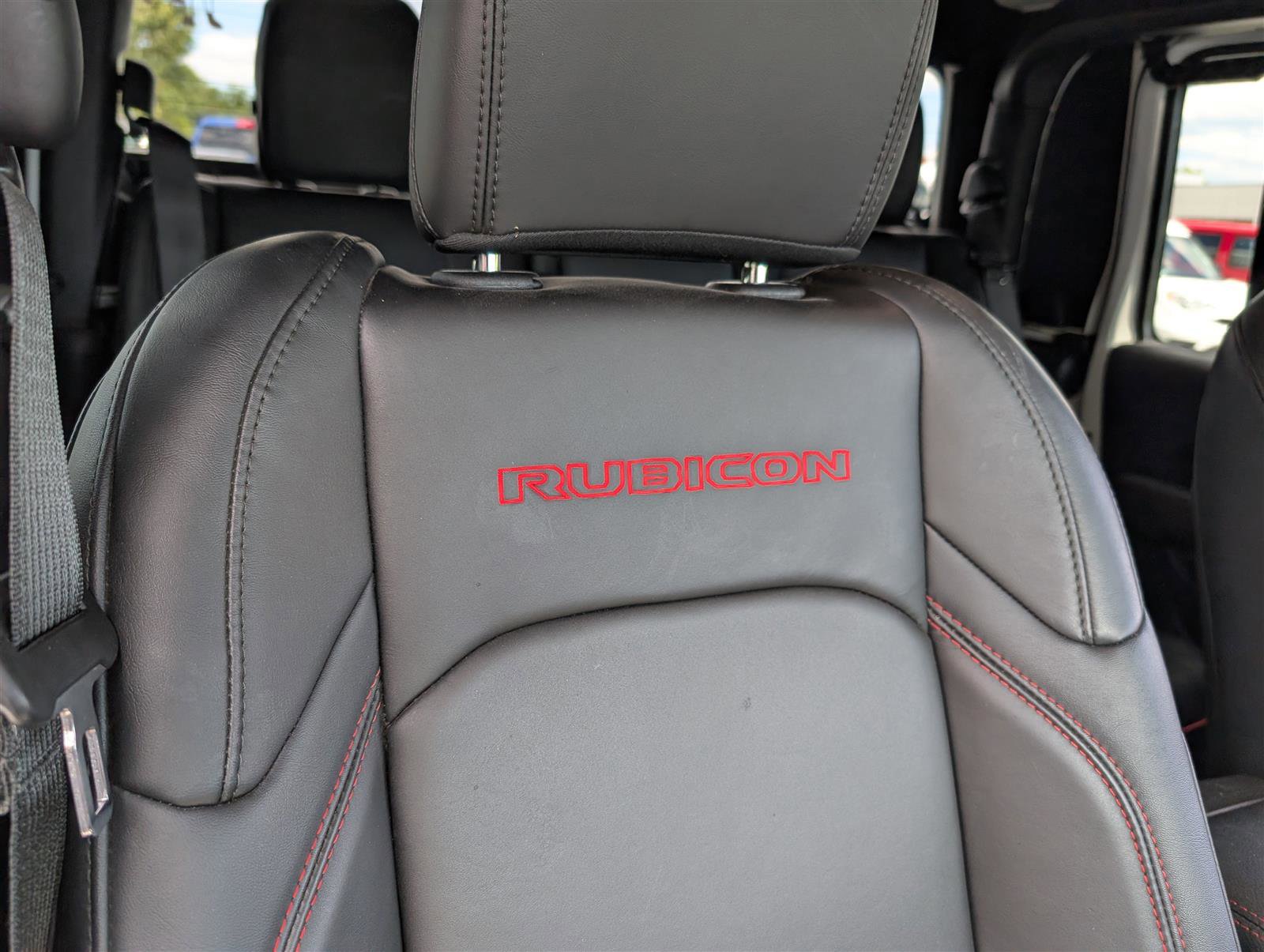 Used 2024 Jeep Gladiator Rubicon image 18