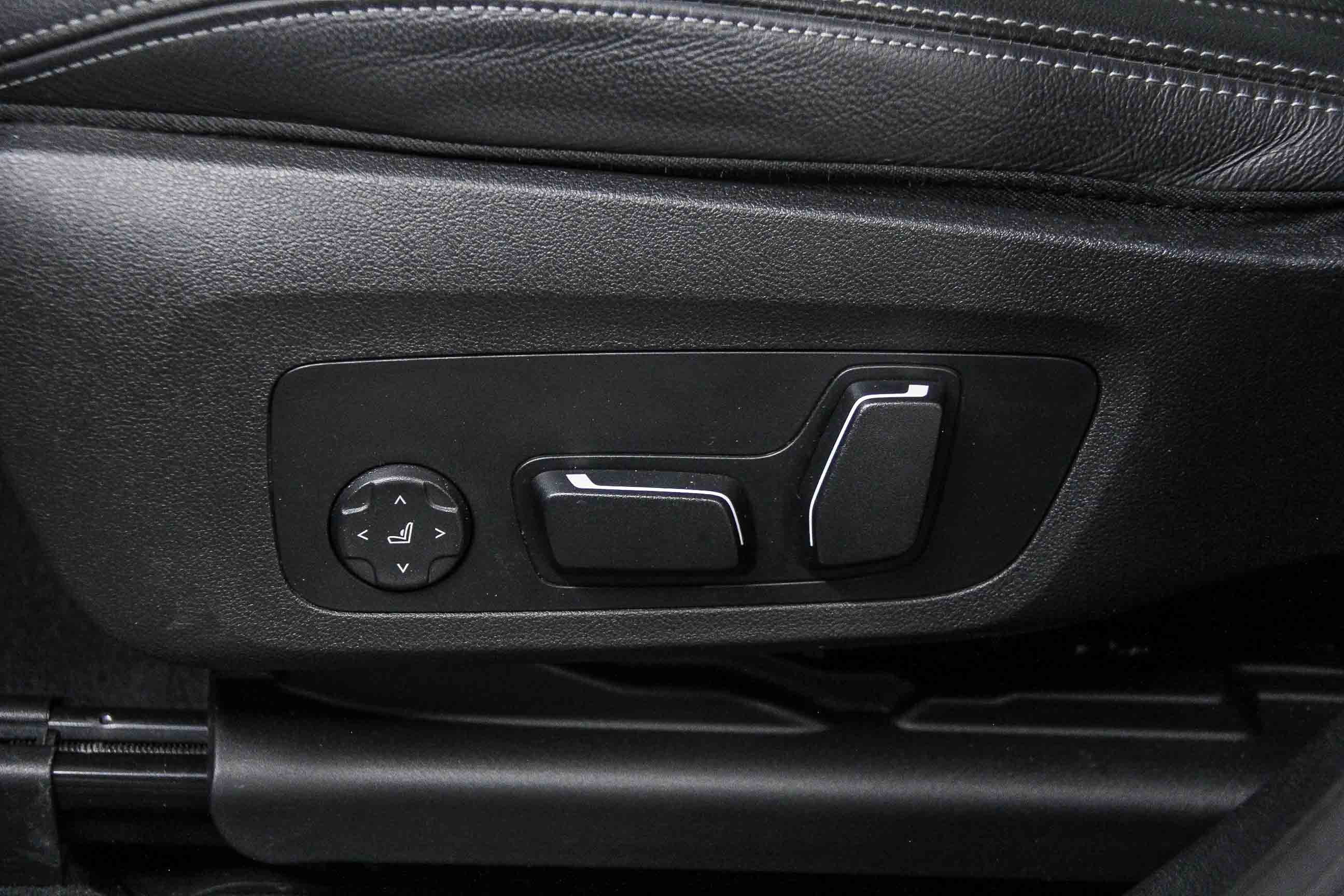 Certified 2024 BMW X3 sDrive30i w/ Convenience Package image 21