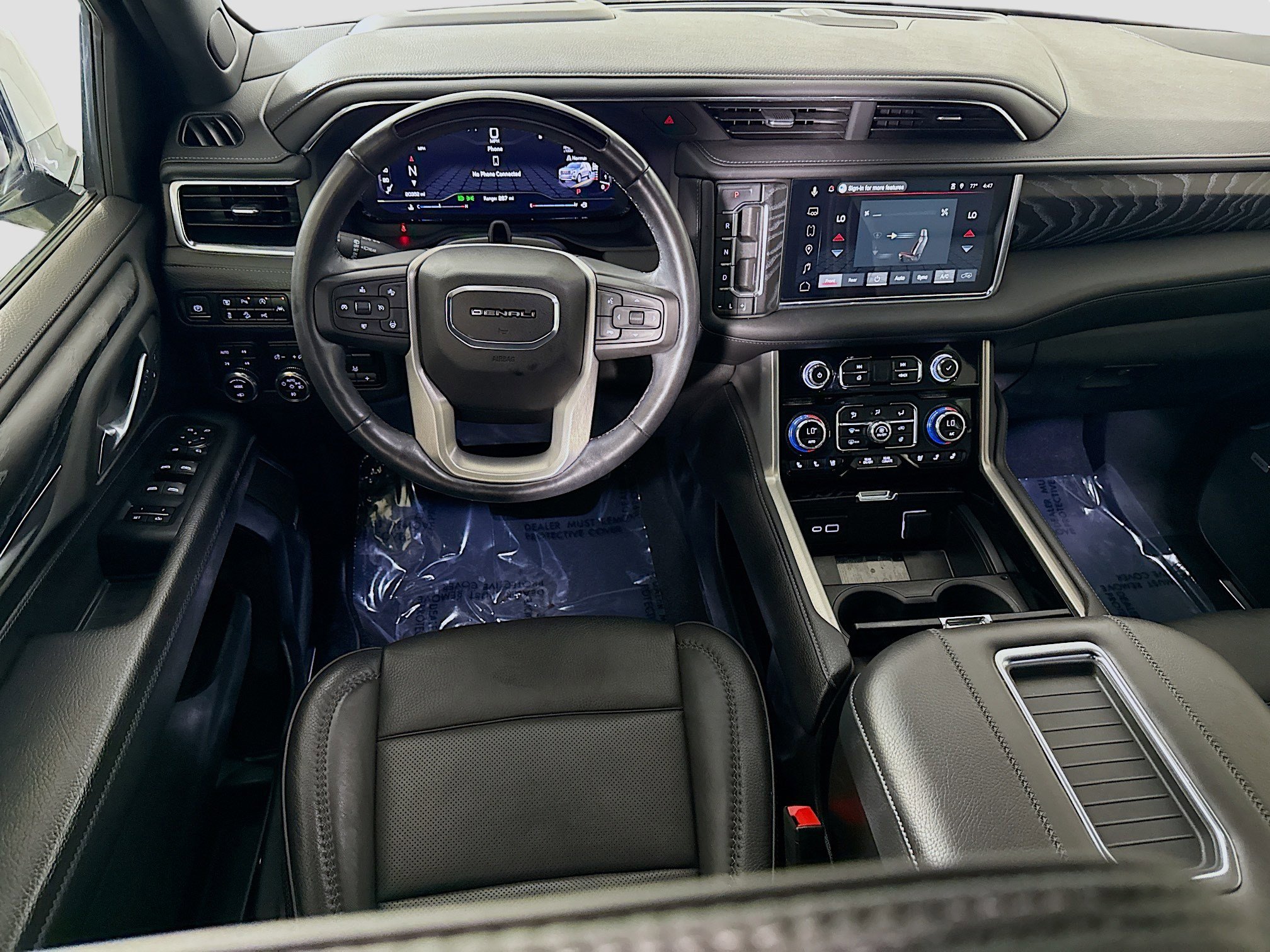 Used 2023 GMC Yukon Denali w/ Denali Reserve Package image 17