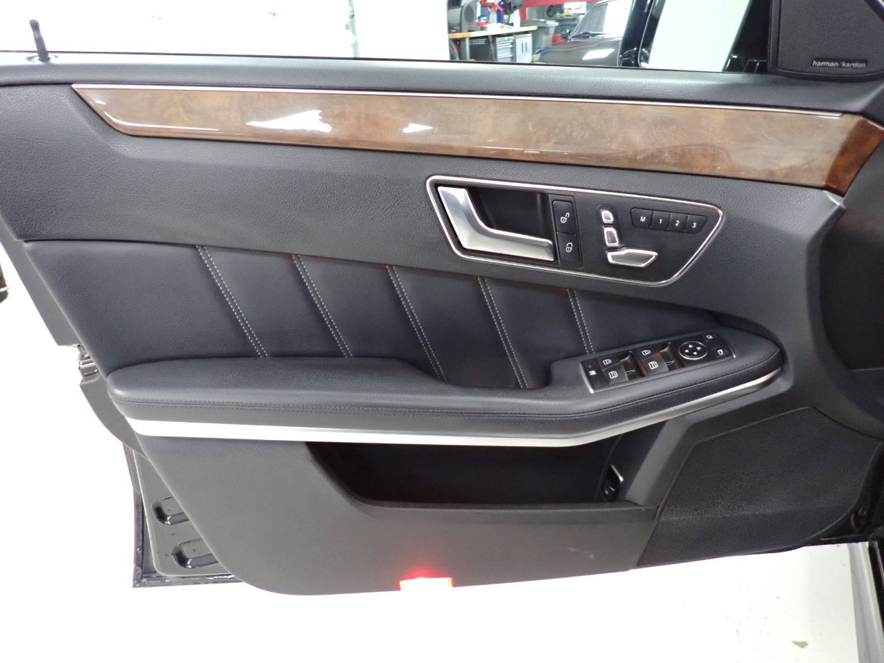 Used 2014 Mercedes-Benz E 350 4MATIC Wagon w/ Premium 1 Package image 12