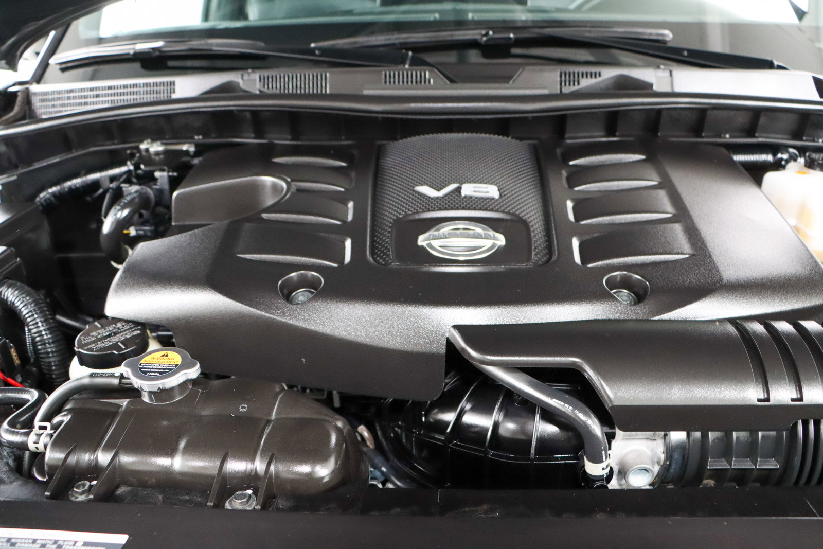 Used 2024 Nissan Armada SL w/ Midnight Edition Package image 34