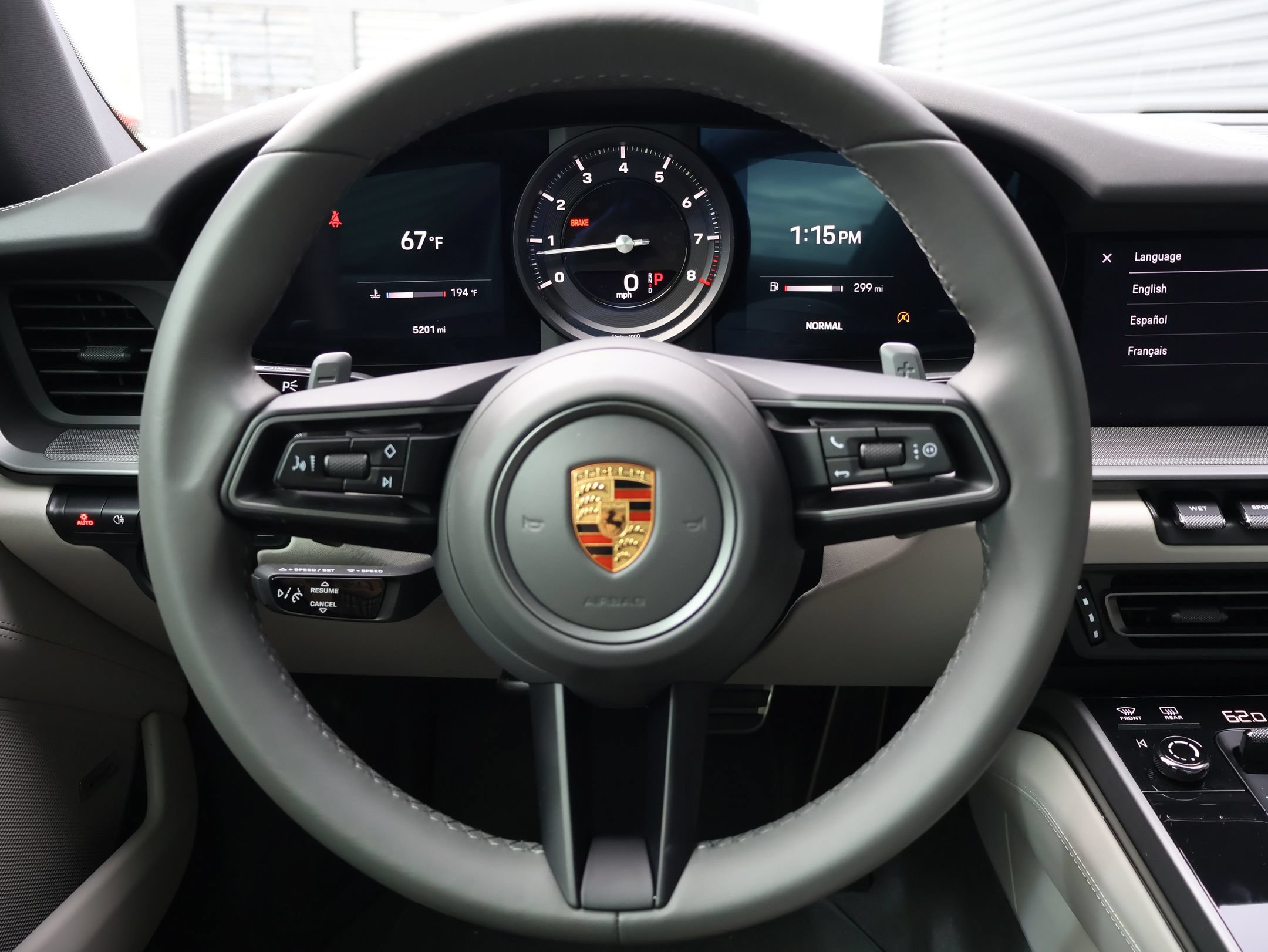 Used 2023 Porsche 911 Carrera RWD image 15
