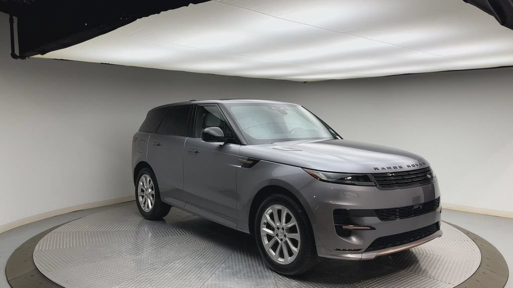 Used 2024 Land Rover Range Rover Sport Dynamic SE AWD/4WD image 8