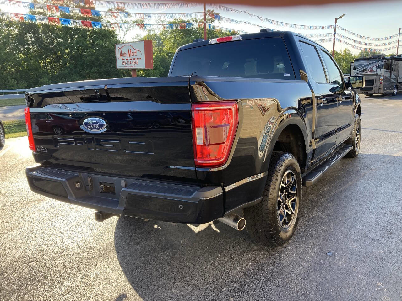 Used 2023 Ford F150 XLT w/ Equipment Group 302A High image 6