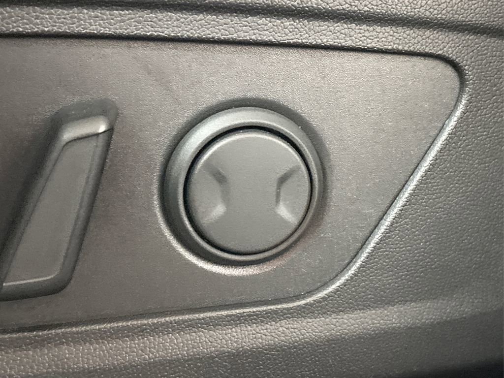 New 2026 Kia Sorento S image 14