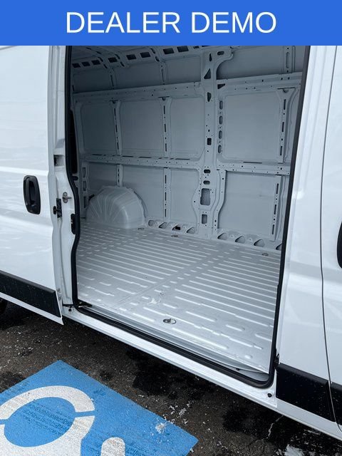 New 2026 RAM ProMaster 3500 w/ Convenience Group FWD image 5