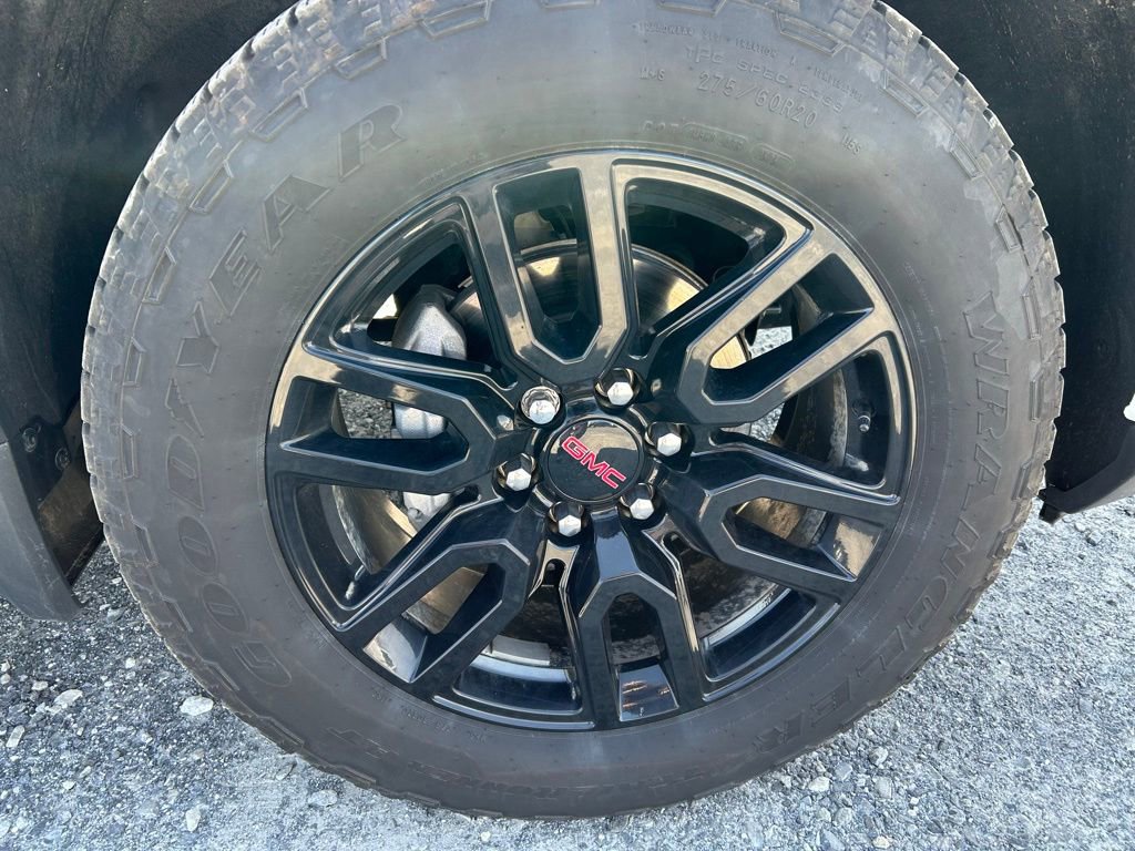 Used 2025 GMC Sierra 1500 Elevation w/ Elevation Premium Package image 15