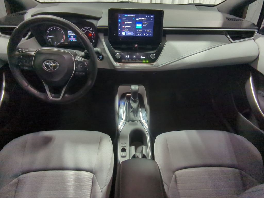 Used 2023 Toyota Corolla SE image 17
