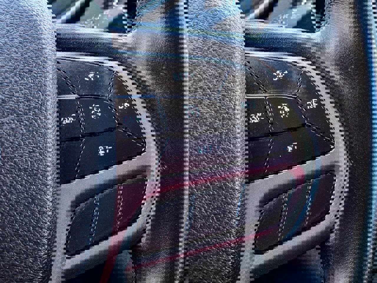 Used 2019 Jeep Cherokee Latitude Plus image 24