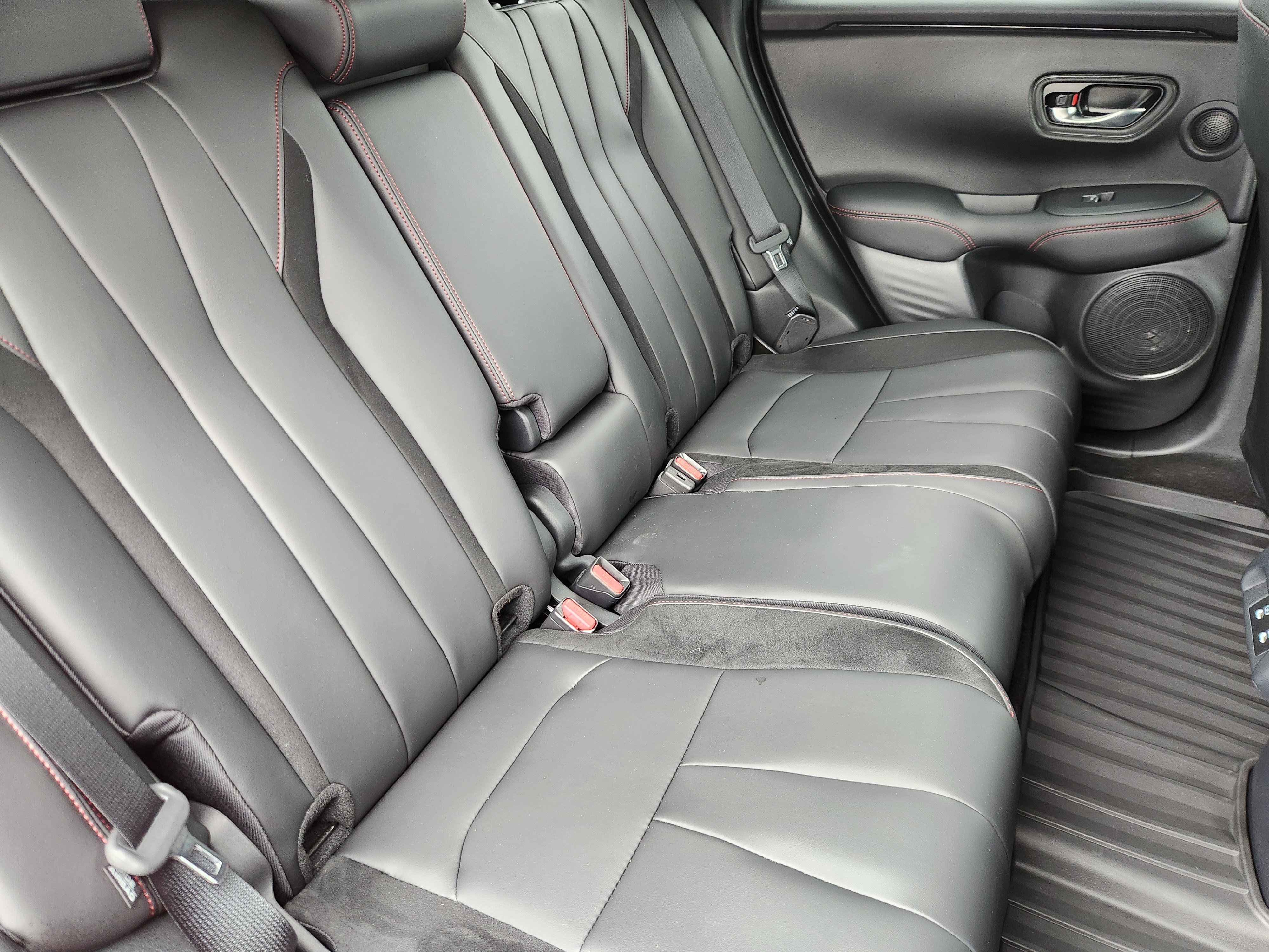 Certified 2025 Acura ADX A-Spec image 16